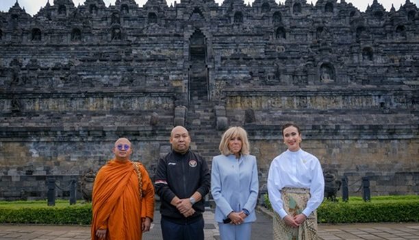 Kementerian Pariwisata Dampingi Ibu Negara Brigitte Macron dalam Spouse Program di Manohara dan Candi Borobudur