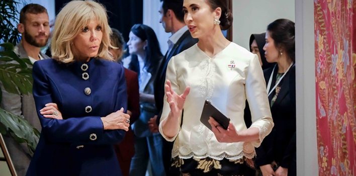 Menteri Pariwisata Dampingi Ibu Negara Prancis  dalam “Spouse Program” ke Museum Nasional dan Borobudur